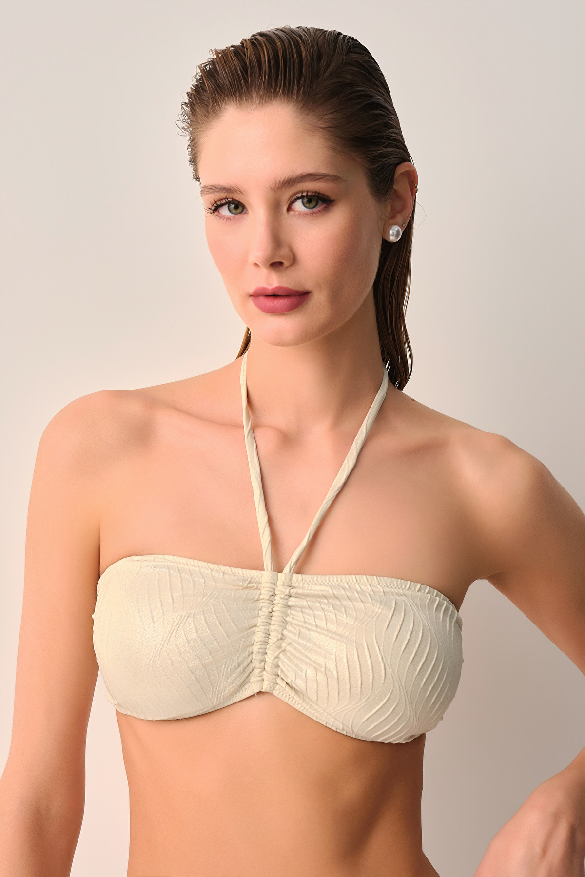 Ecru Texture Pearl Front Tie Bikini Top | SUWEN