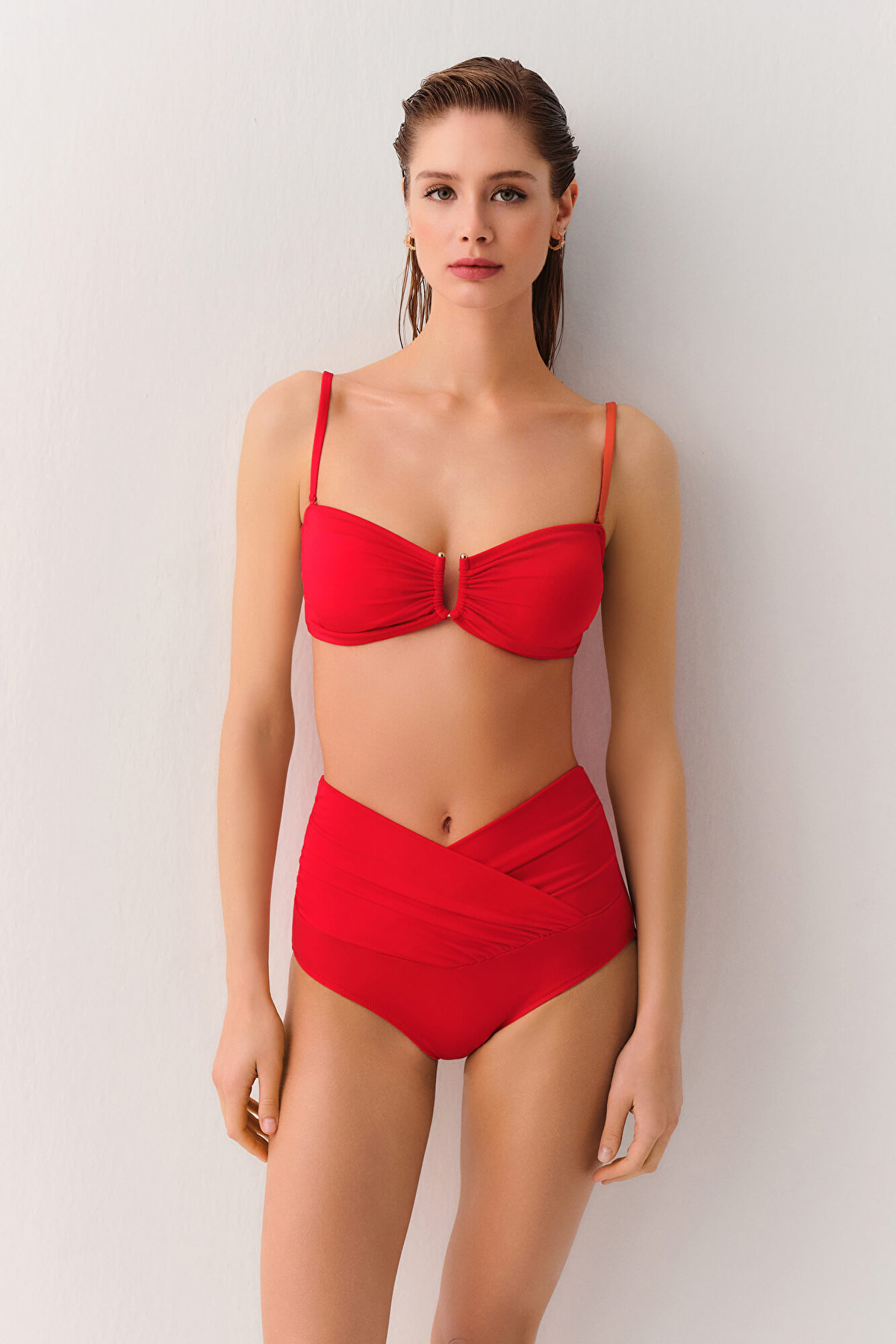 Kırmızı Metal Aksesuarlı Straplez Bikini Üst | SUWEN Kırmızı Metal Aksesuarlı Straplez Bikini Üst | SUWEN