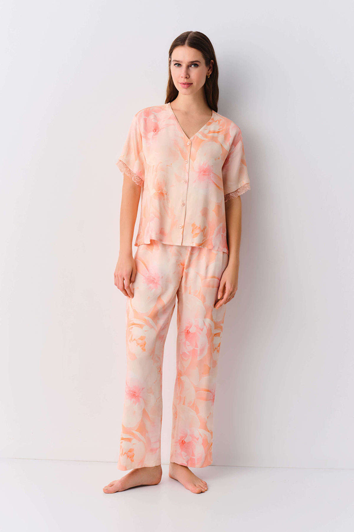 Apricot Print Romance Masculine Pyjamas Set | SUWEN