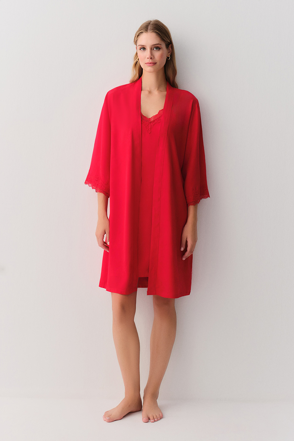 Cherry Viviana Morning Gown | SUWEN