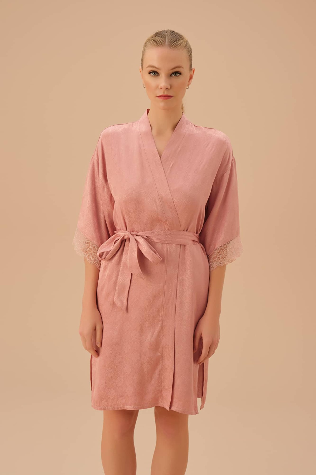 Rose Vanessa Morning Gown | SUWEN