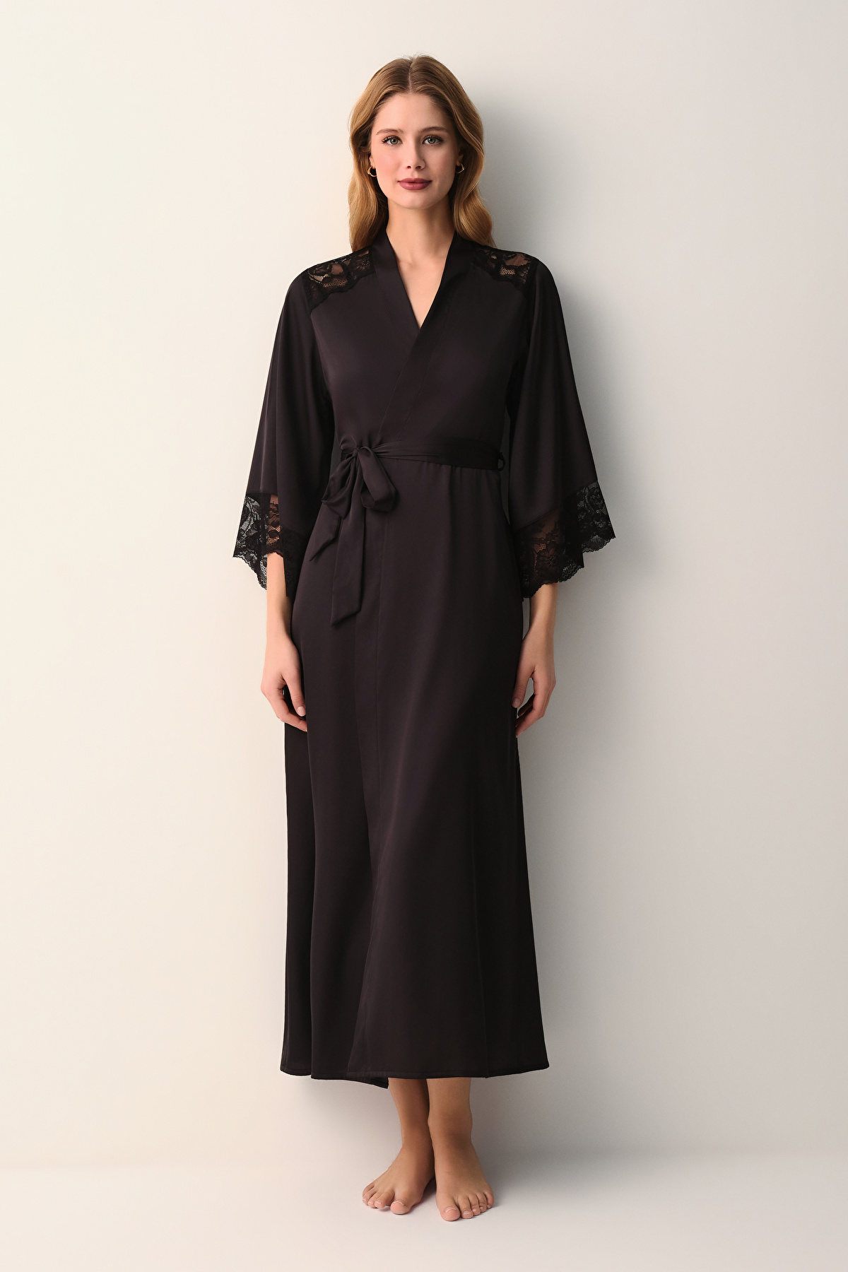 Black Vivienne Long Morning Gown