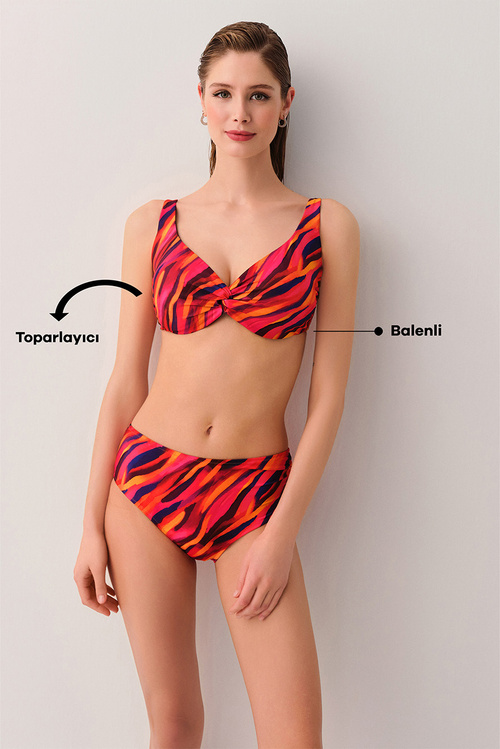 Flame Baskılı Flame Önü Burgulu Balensiz Bikini Üst