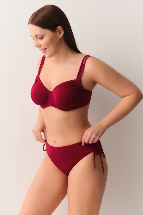 Bordo Yanı Büzgülü Bikini Alt