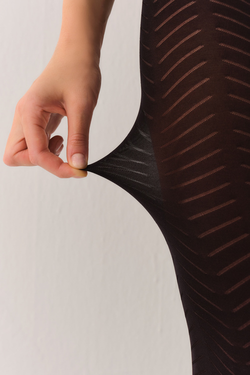 Siyah Graceful Çizgi Desenli Külotlu Çorap