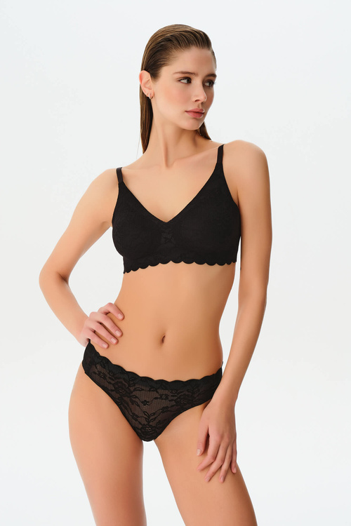 Siyah Invisible Soft Lazer Kesim Dantelli Slip Külot