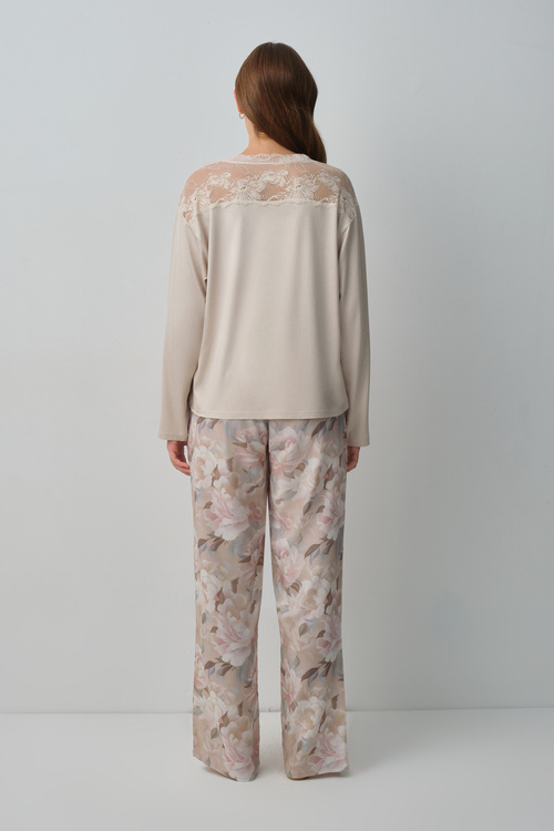 Bej Desenli Monica Pijama Takımı