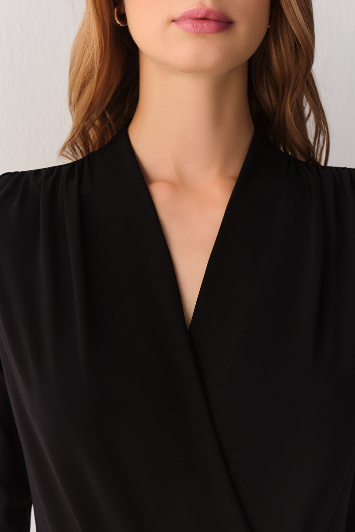 Elegant V Yaka Body — görsel 3