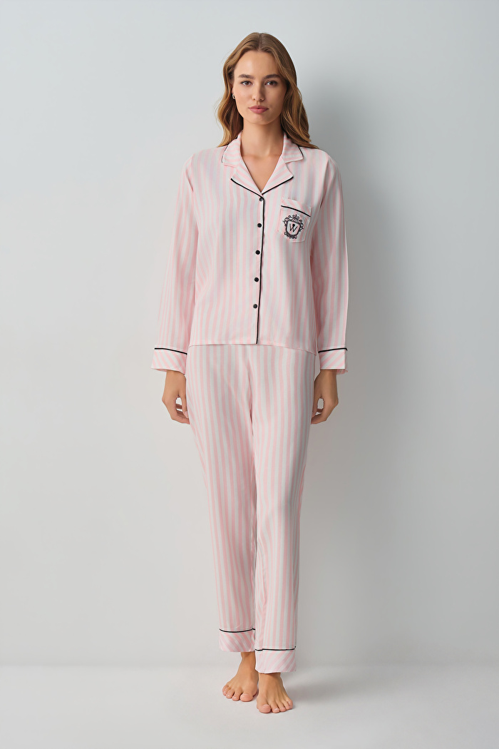 Pembe Çizgili Emily Gömlek Yaka Pijama Takımı