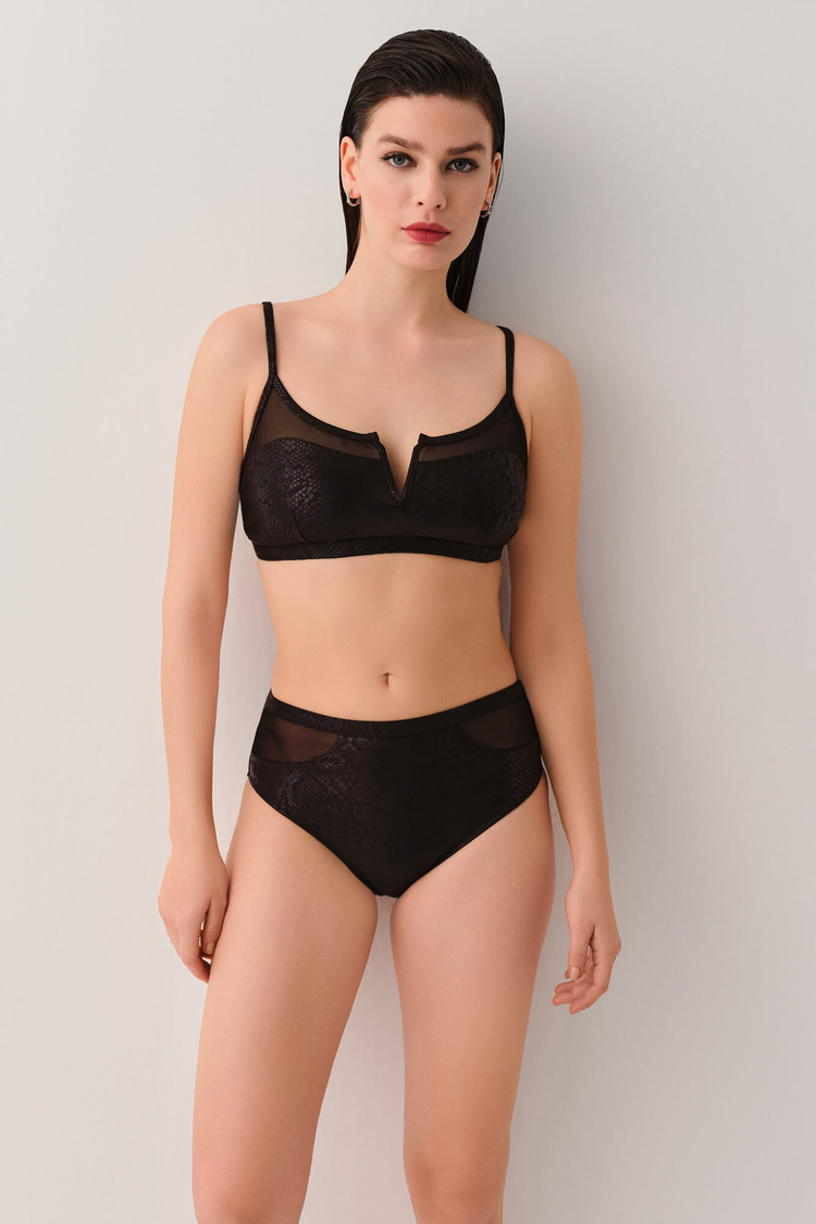 Siyah Sirius Tül Detaylı Bikini Üst