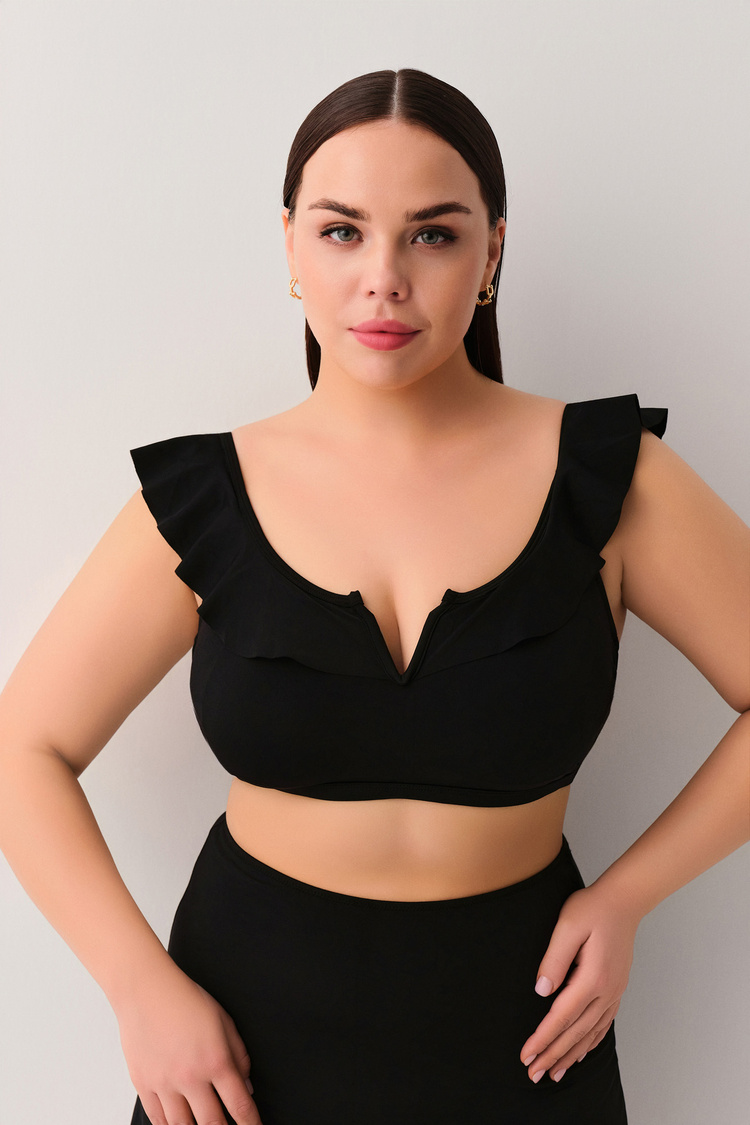 Siyah Volanlı Bralet Bikini Üst