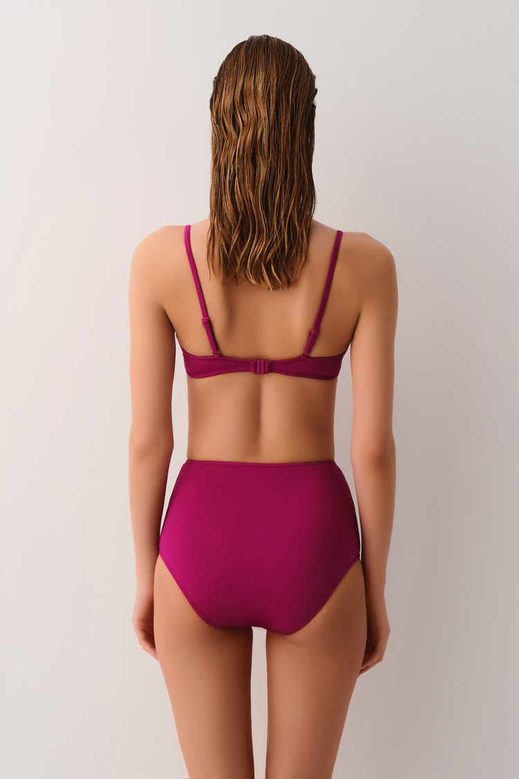 Vişne Önden Bağcıklı Destekli Bikini Üst