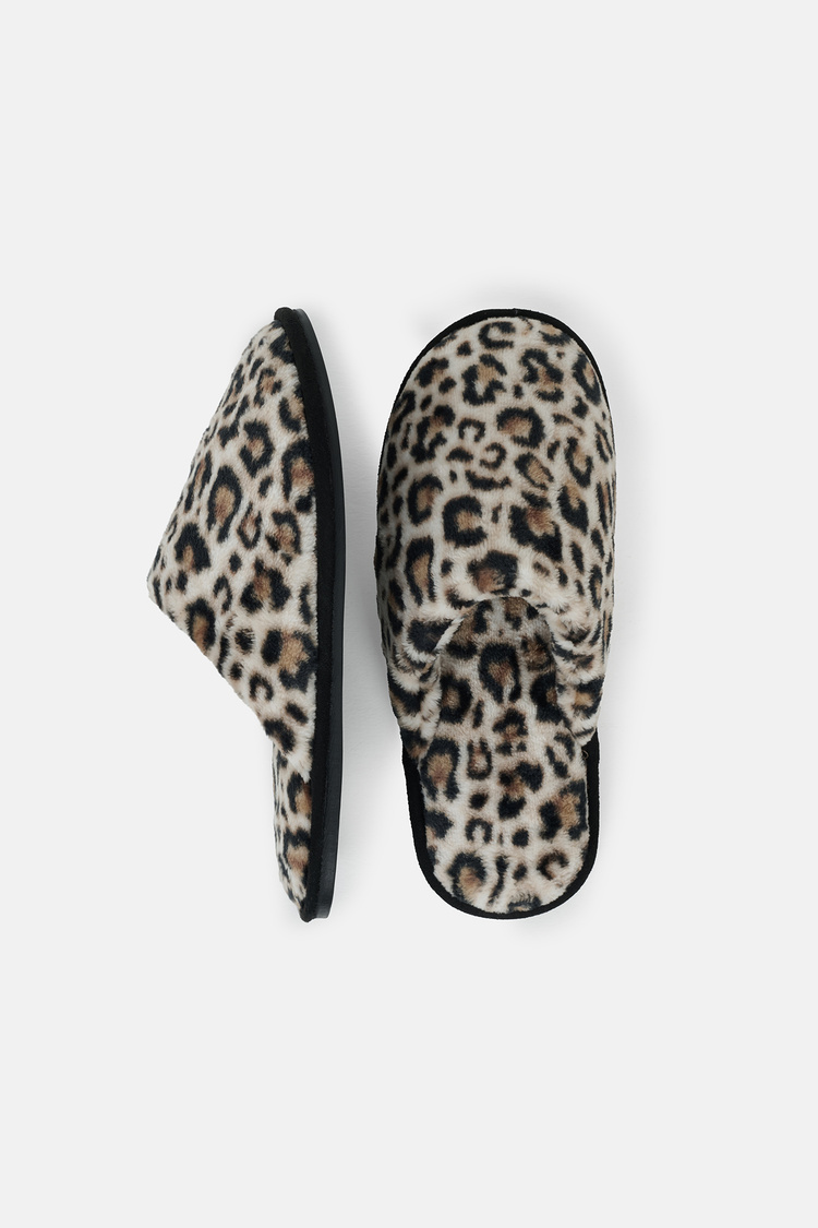 Leo Leo Slippers