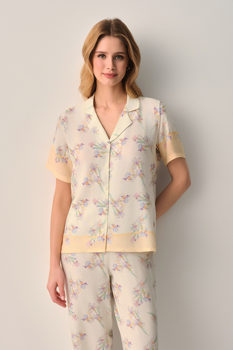 Ekru Desenli Aurel Gömlek Yaka Pijama Takımı