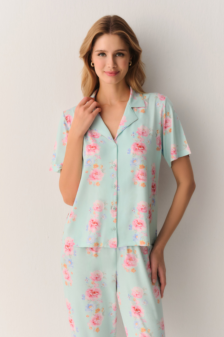 Yeşil Desenli Elegant Gömlek Yaka Pijama Takımı