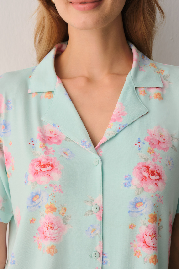 Yeşil Desenli Elegant Gömlek Yaka Pijama Takımı