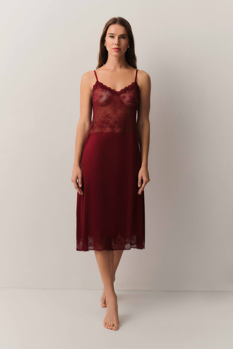 Bordo Antique Dantelli Uzun Gecelik