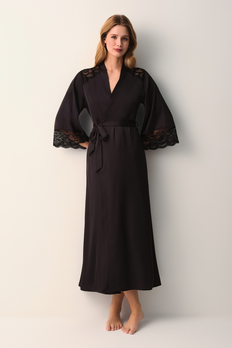 Black Vivienne Long Morning Gown