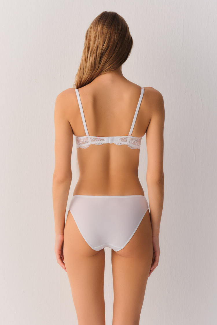 Beyaz Lace Deluxe Dantelli Slip Külot