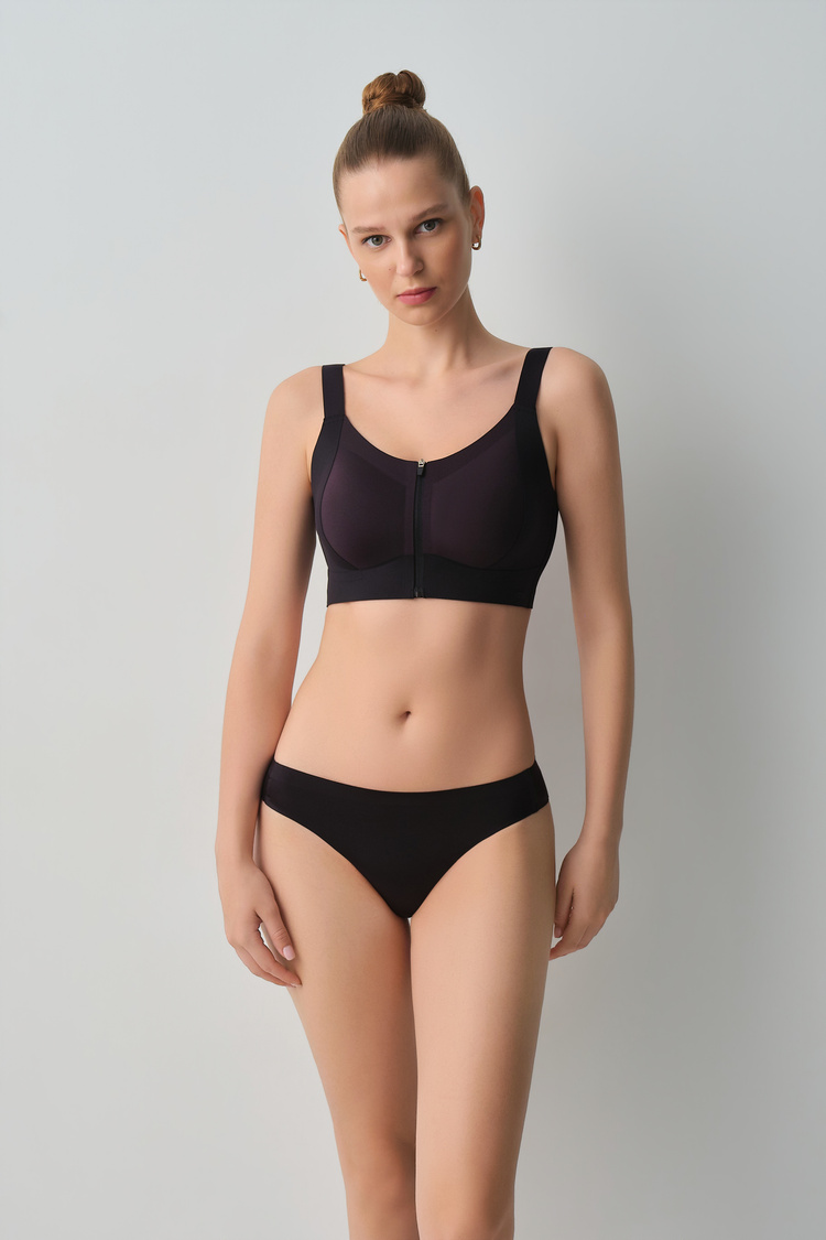 Black Invisible Multifunctional Bra