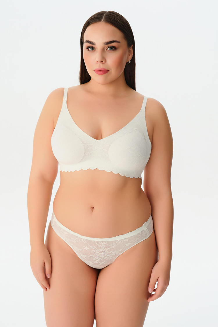Ekru Invisible Soft Lazer Kesim Dantelli Slip Külot
