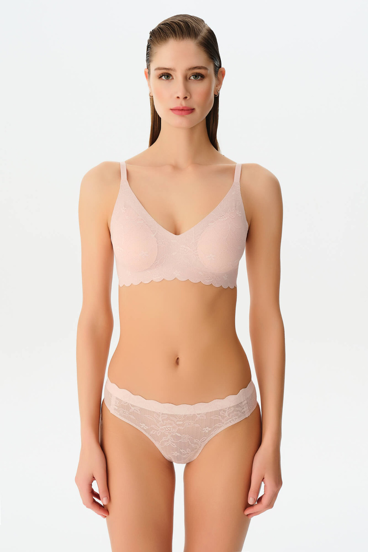 Pudra Pembesi Invisible Soft Lazer Kesim Dantelli Slip Külot