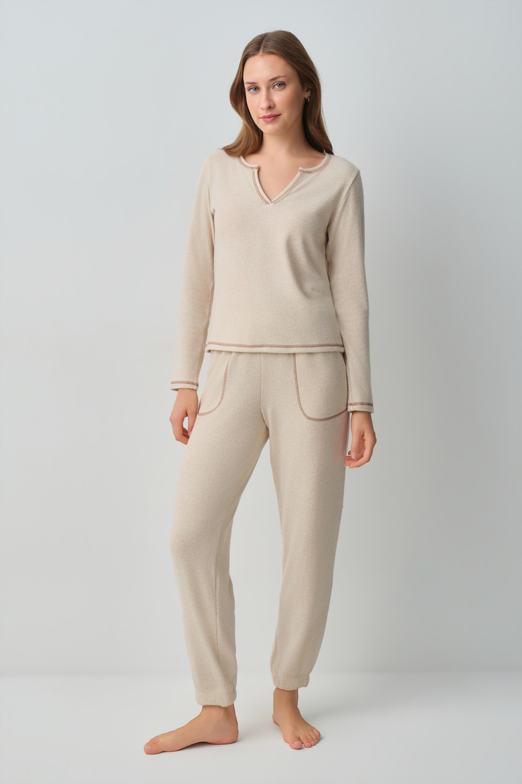 Krem Melanj Comfort V Yaka Pijama Takımı
