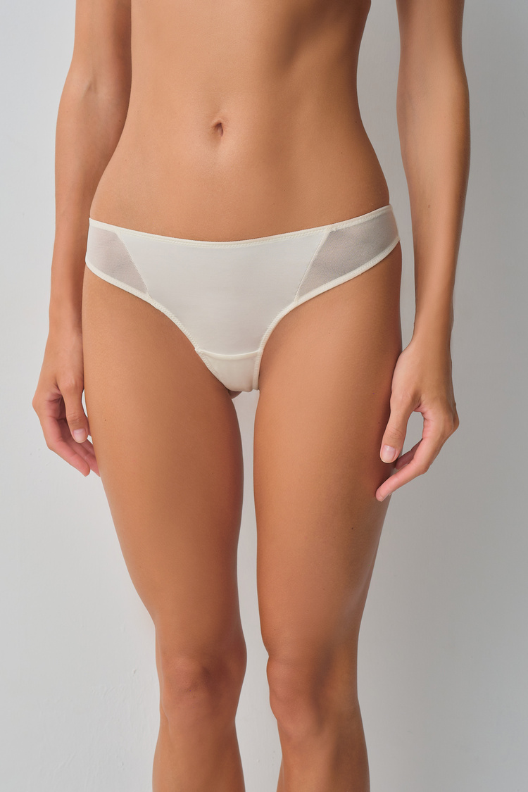 Vanilla Harper Brazilian String
