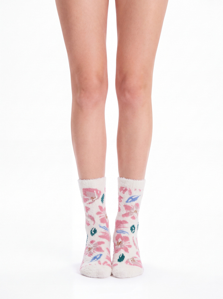 Ekru Fluffy Flower Soket Çorap