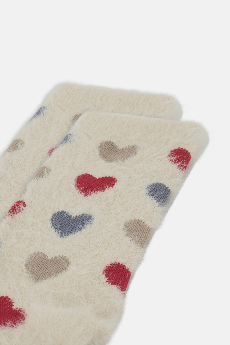 Kalp Desenli Fluffy Romance Soket Çorap