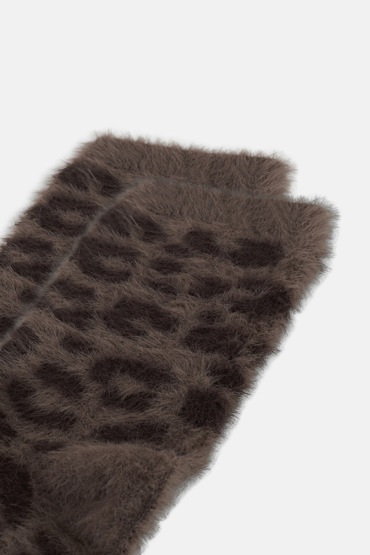Leopar Desenli Fluffy Leo Soket Çorap