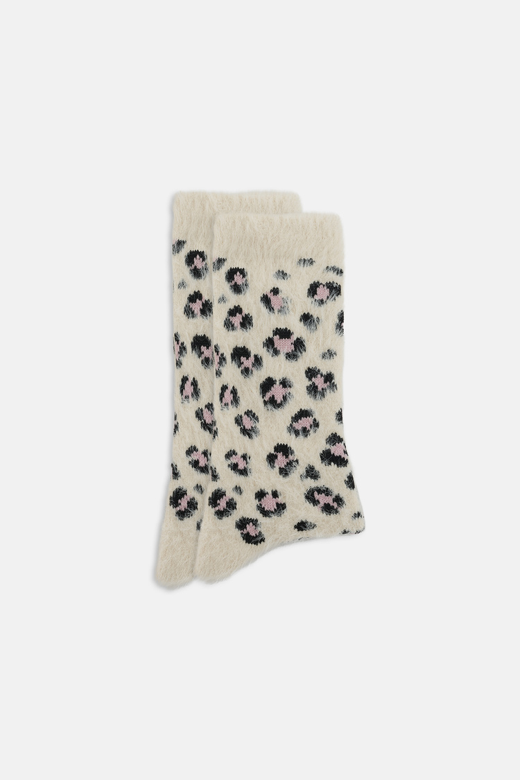 Ekru Fluffy Leopar Desenli Soket Çorap