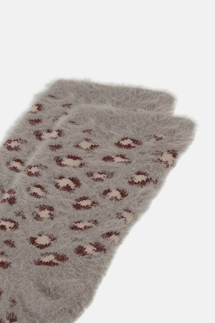 Gri Fluffy Leopar Desenli Soket Çorap