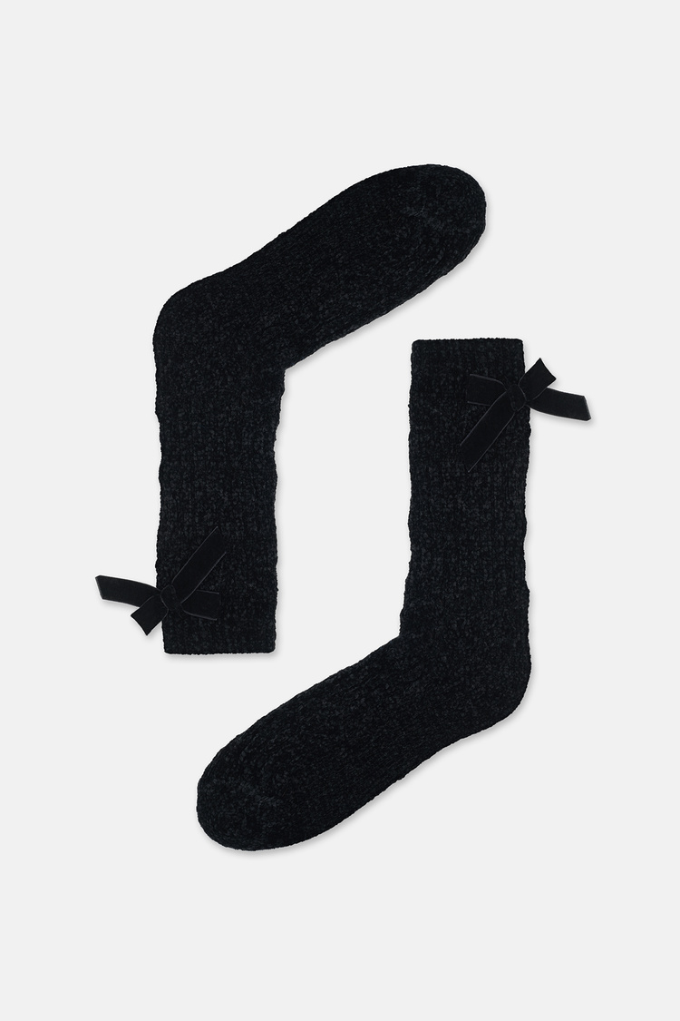 Siyah Fluffy Velvet Ribbon Soket Çorap