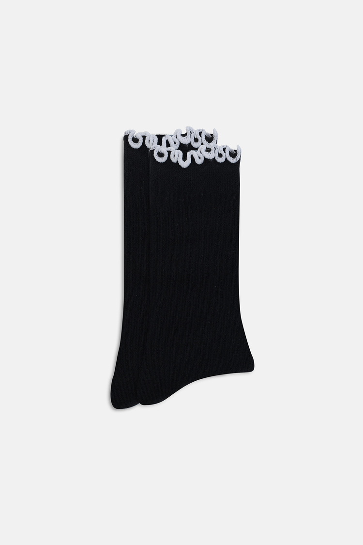 Siyah Elegant Fırfırlı Soket Çorap