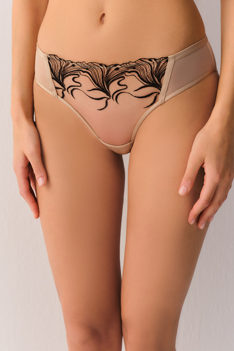 Bej Tattoo Touch Dantelli Slip Külot