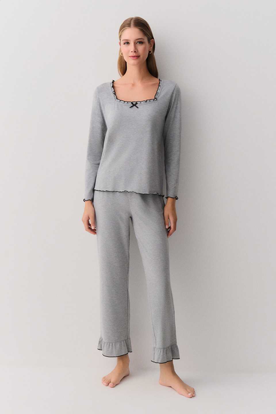 Gray Melange Lina Pyjamas Set | SUWEN